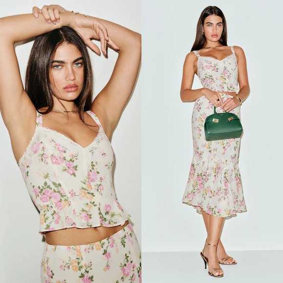 Reformation Sarita Two Piece Posy - Picture 1 of 14